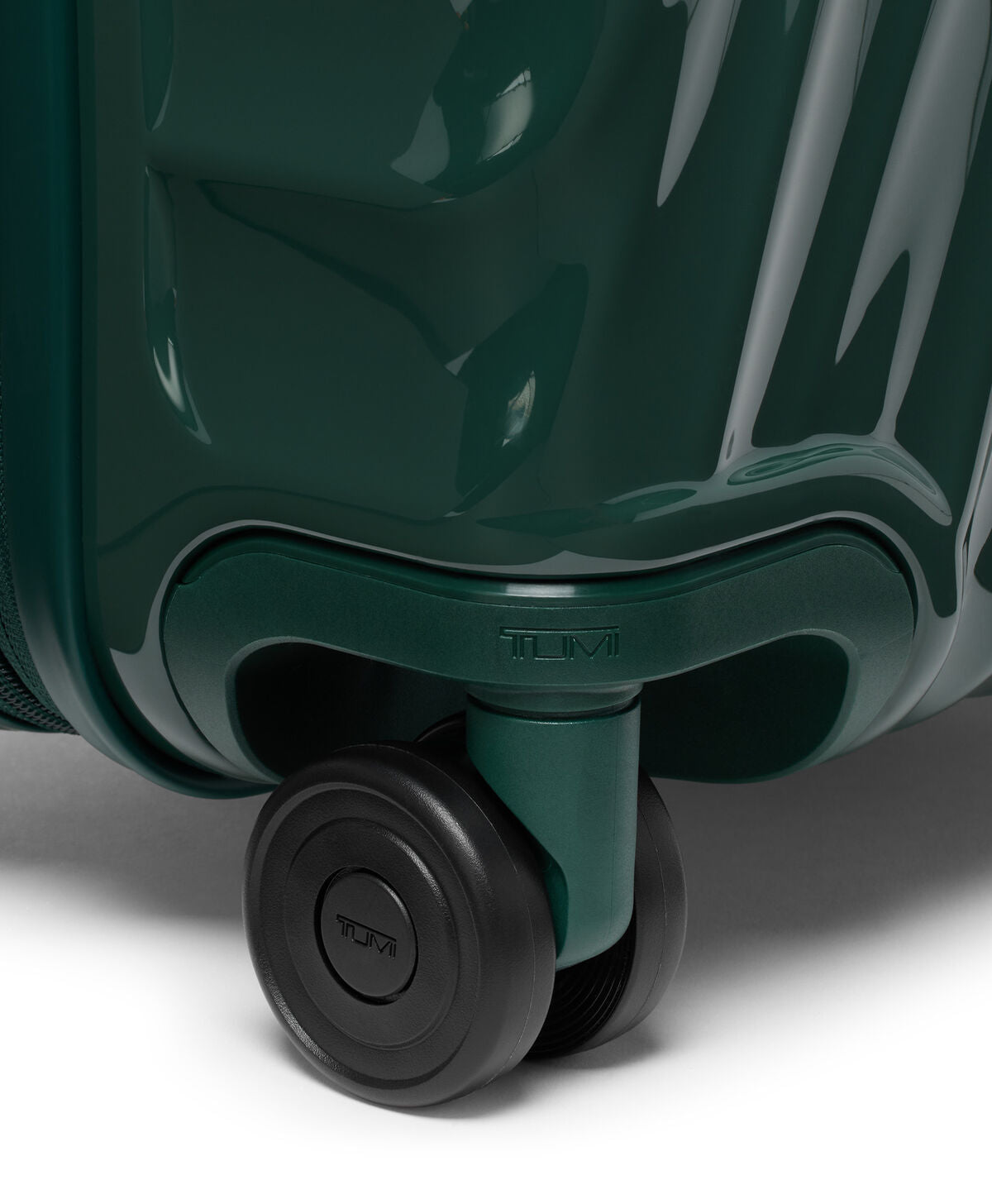 TUMI 19 Degree Large Expandable Checked Deep Pine open interior